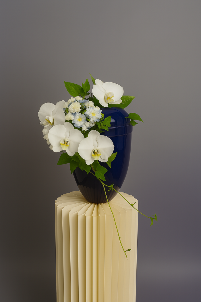 Urnenschmuck mit weien Orchideen -U5 handgefertigter Kopfschmuck |  Bock-Blumen